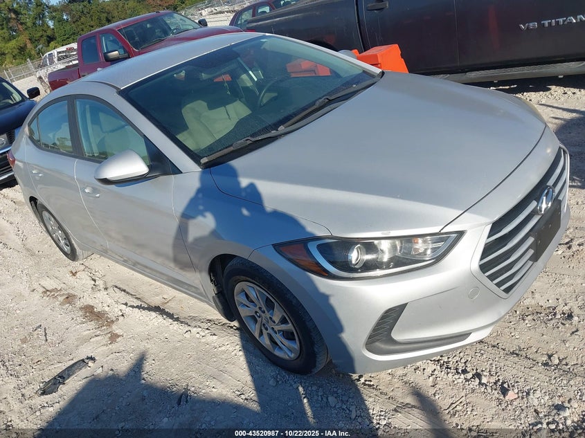 2017 HYUNDAI ELANTRA SE - KMHD74LF9HU329901