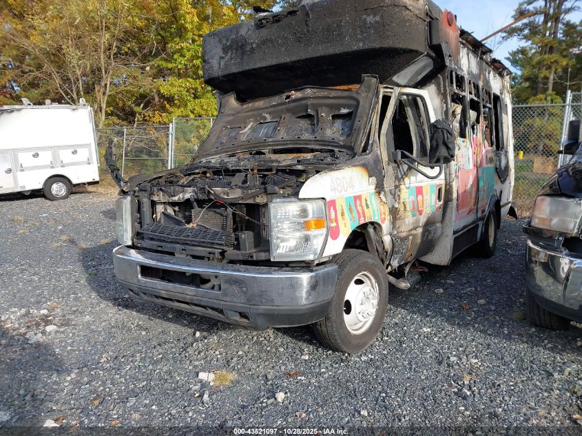 2009 Ford E-350 Cutaway