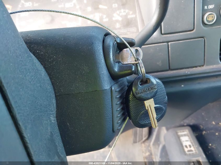 1996 Chevrolet Gmt-400 K1500 VIN: 2GCEK19R4T1212710 Lot: 43521108