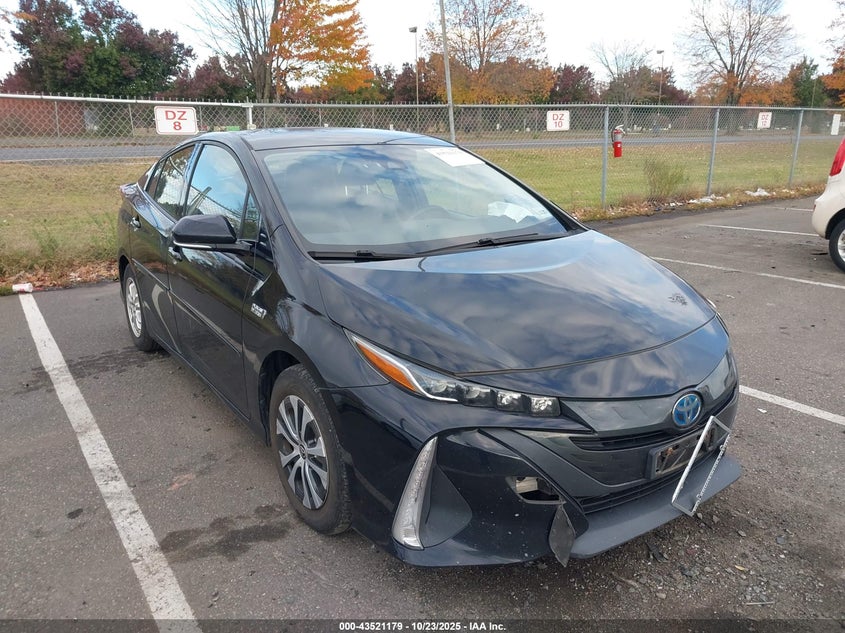 TOYOTA PRIUS PRIME XLE