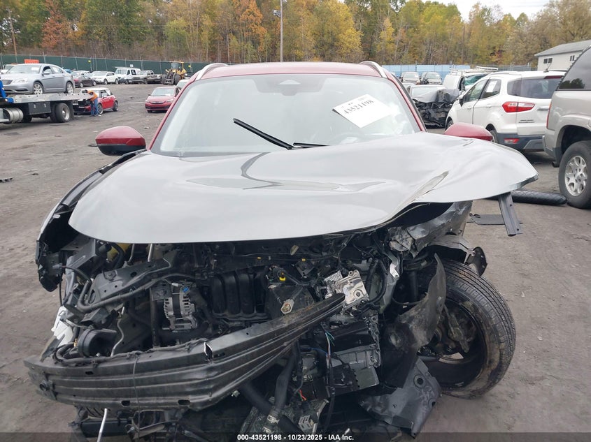 2025 NISSAN KICKS SR INTELLIGENT AWD 3N8AP6DD1SL360338