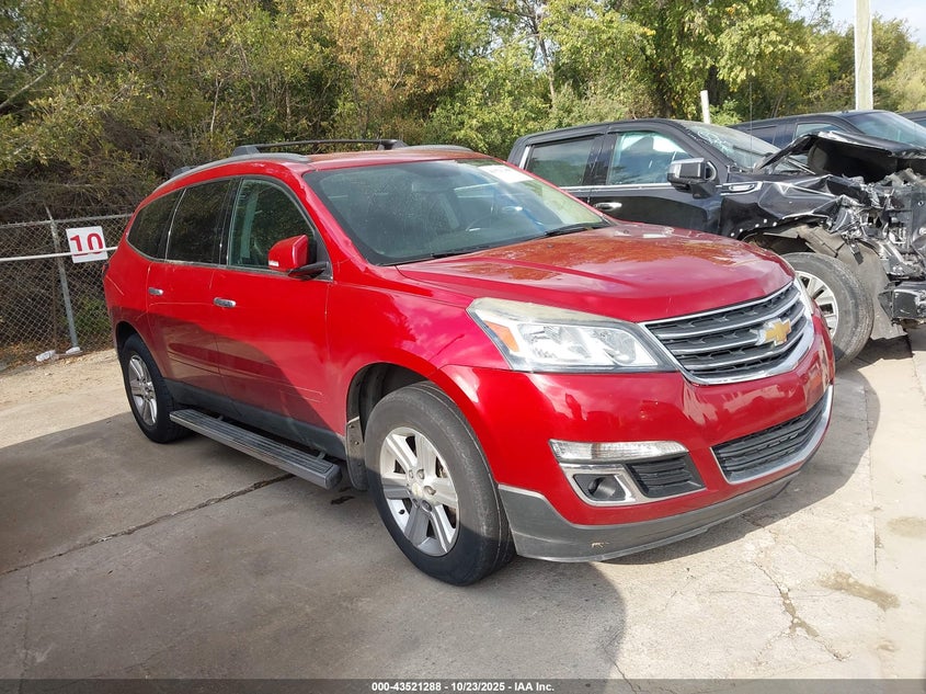 CHEVROLET TRAVERSE LT