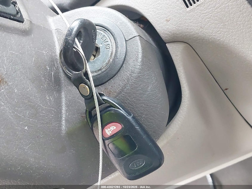 2009 Kia Spectra Ex VIN: KNAFE221095657231 Lot: 43521293