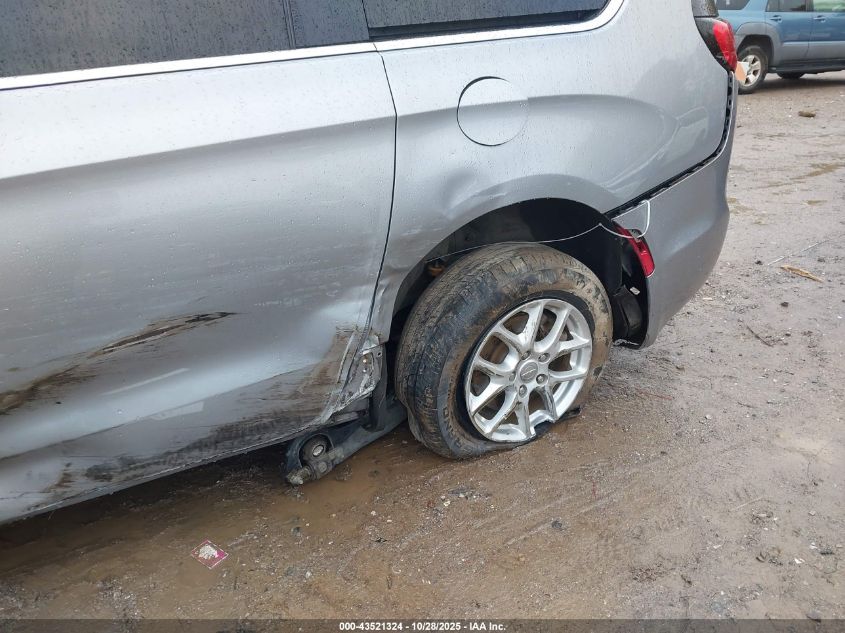 2020 Chrysler Pacifica Touring VIN: 2C4RC1FG9LR232969 Lot: 43521324