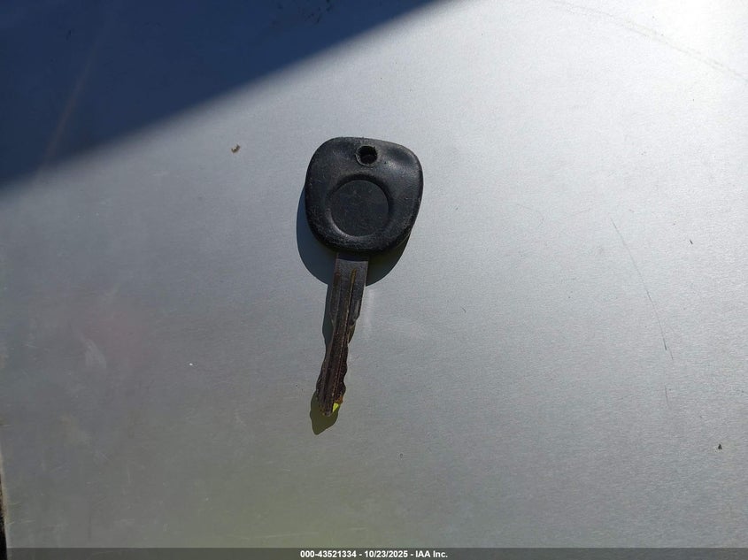 2005 Saturn Ion 2 VIN: 1G8AJ52F25Z145151 Lot: 43521334