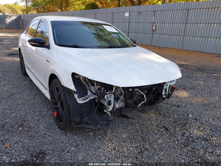 VOLKSWAGEN PASSAT 1.8T R-LINE