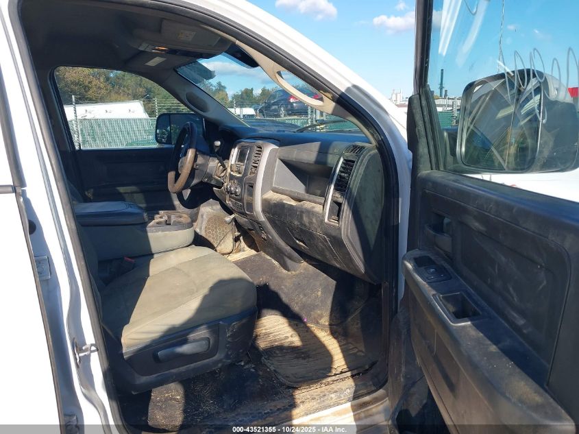 2018 Ram 3500 Tradesman 4X4 8' Box VIN: 3C63RRGL1JG392515 Lot: 43521355