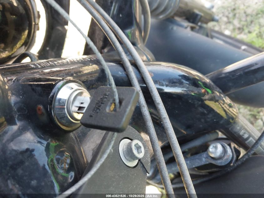 2016 Harley-Davidson Xl883 Iron 883 VIN: 1HD4LE214GC406169 Lot: 43521526