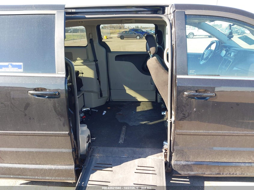 2012 Dodge Grand Caravan Crew VIN: 2C4RDGDG0CR108883 Lot: 43521560