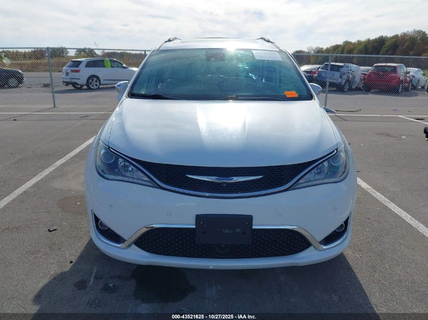 2018 Chrysler Pacifica Limited VIN: 2C4RC1GG5JR117703 Lot: 43521625