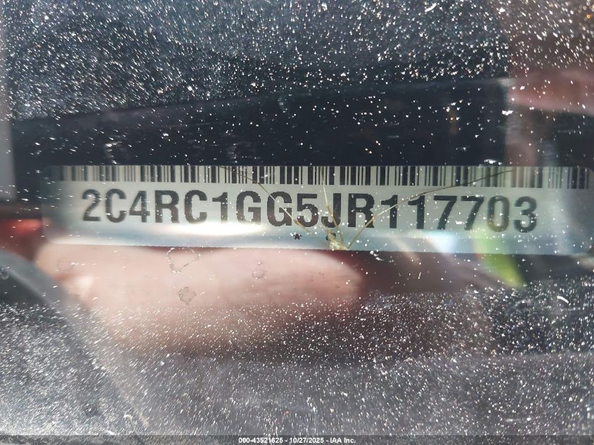 2018 Chrysler Pacifica Limited VIN: 2C4RC1GG5JR117703 Lot: 43521625