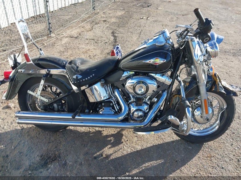 2012 Harley-Davidson Flstc Heritage Softail Classic VIN: 1HD1BWV13CB051843 Lot: 43521630