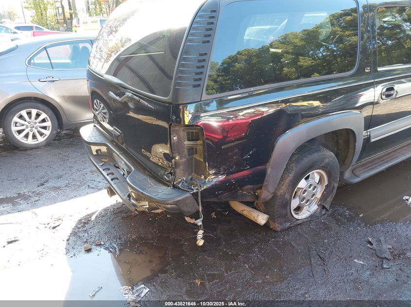 2002 Chevrolet Suburban 1500 Lt VIN: 3GNFK16Z92G358932 Lot: 43521646