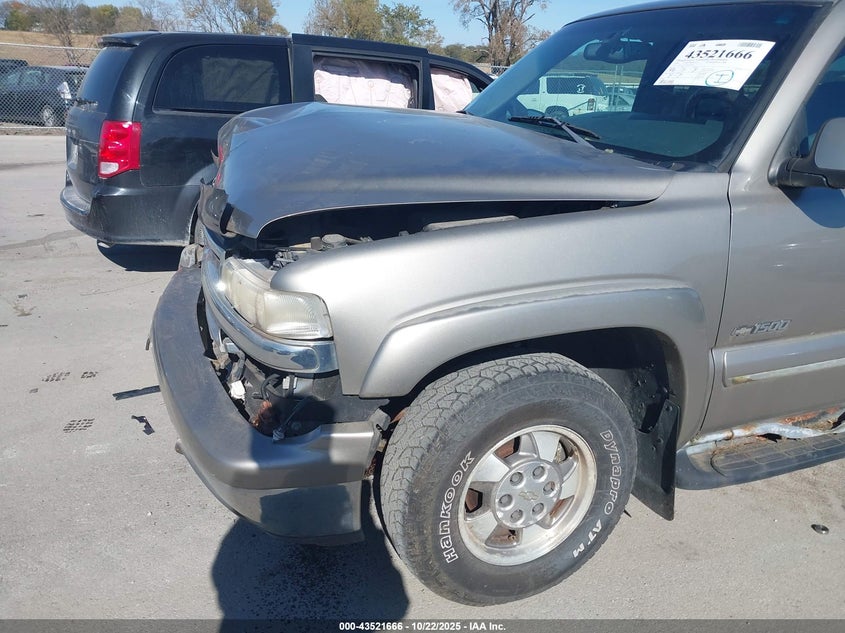 2001 Chevrolet Suburban 1500 Lt VIN: 3GNFK16T51G107951 Lot: 43521666