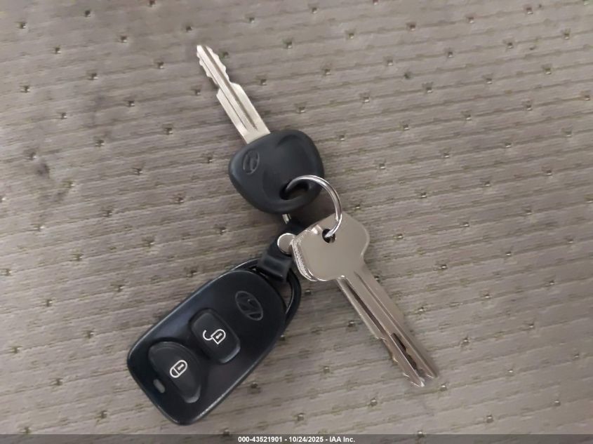 2005 Hyundai Tucson Gls/Lx VIN: KM8JN72D65U098168 Lot: 43521901