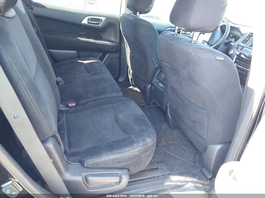 2014 NISSAN PATHFINDER S 5N1AR2MN1EC623074