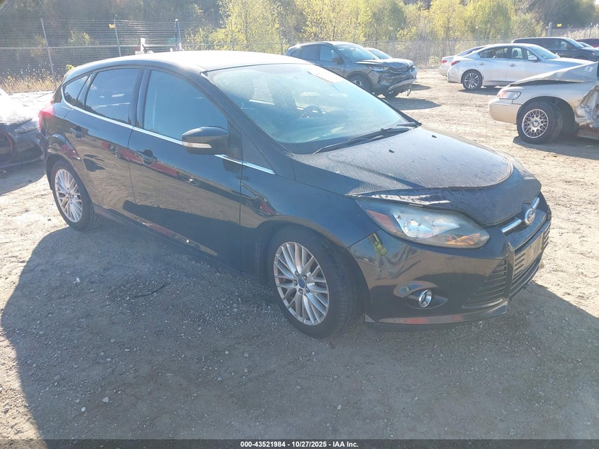 FORD FOCUS TITANIUM