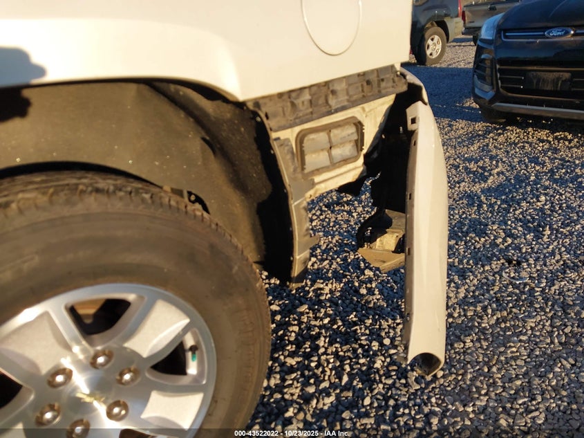 2015 CHEVROLET TAHOE LTZ 1GNSKCKCXFR116023