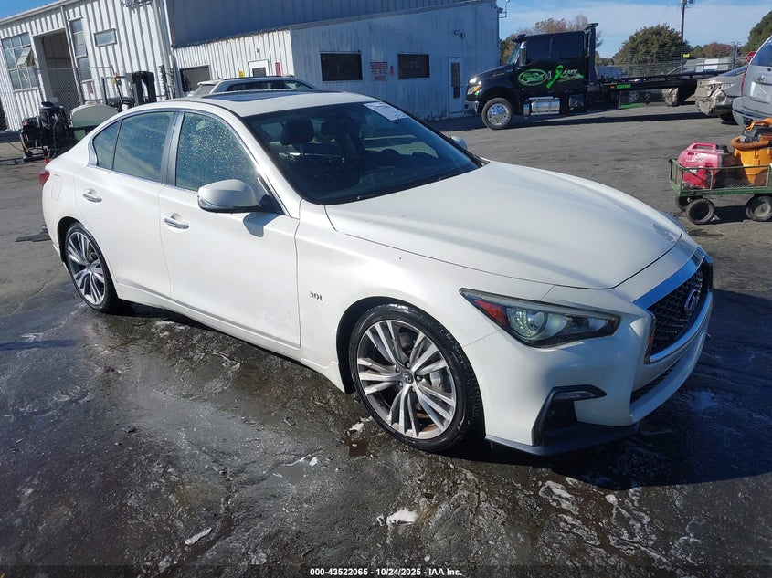 INFINITI Q50 3.0T SPORT
