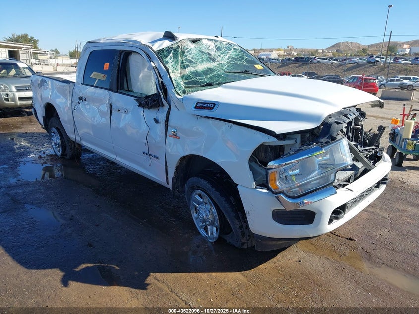 RAM 2500 BIG HORN 4X4 6 4 BOX