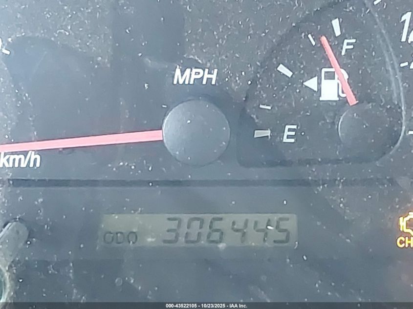 2002 Toyota Camry Xle V6 VIN: 4T1BF32KX2U540020 Lot: 43522105