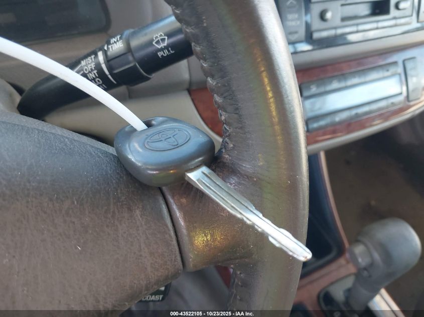 2002 Toyota Camry Xle V6 VIN: 4T1BF32KX2U540020 Lot: 43522105