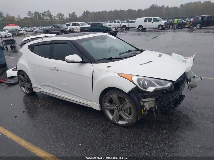 HYUNDAI VELOSTER TURBO W/BLACK