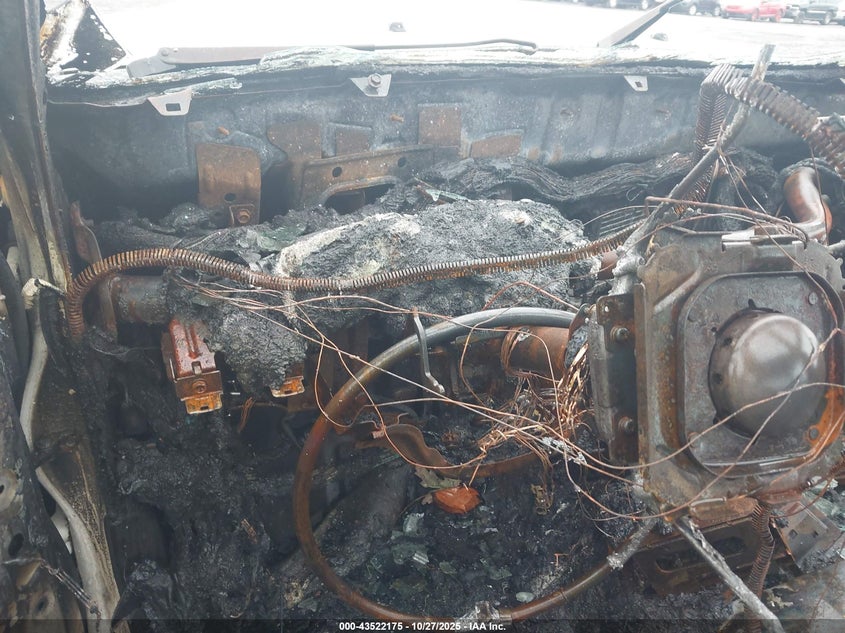 2001 Nissan Frontier Sc-V6 VIN: 1N6MD27T81C350359 Lot: 43522175