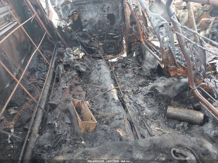 2001 Nissan Frontier Sc-V6 VIN: 1N6MD27T81C350359 Lot: 43522175