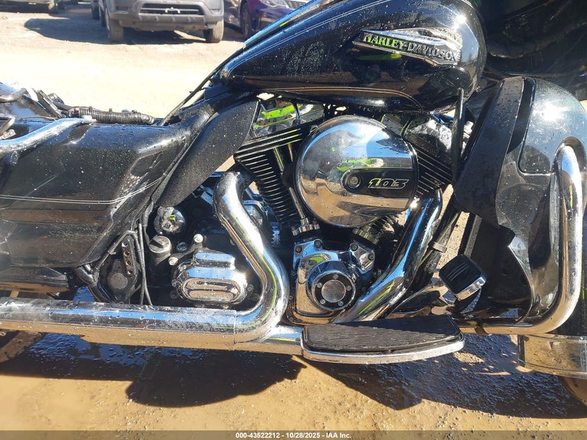 2016 Harley-Davidson Flhtcu Ultra Classic Electra Gld VIN: 1HD1FCM13GB669867 Lot: 43522212