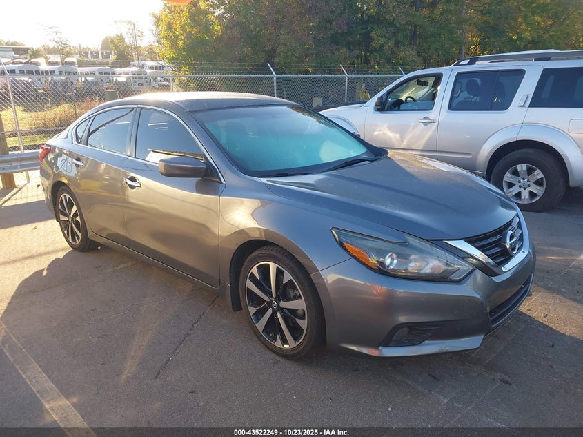 NISSAN ALTIMA 2.5 SR