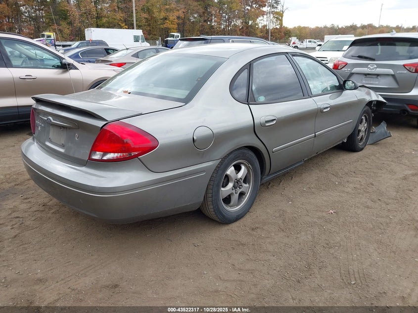 1FAFP53U24A202345 2004 FORD TAURUS photo no. 4