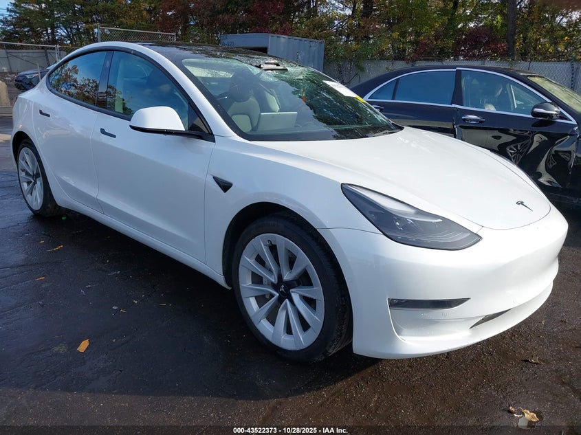 TESLA MODEL 3 LONG RANGE DUAL MOTOR ALL-WHEEL DRIVE