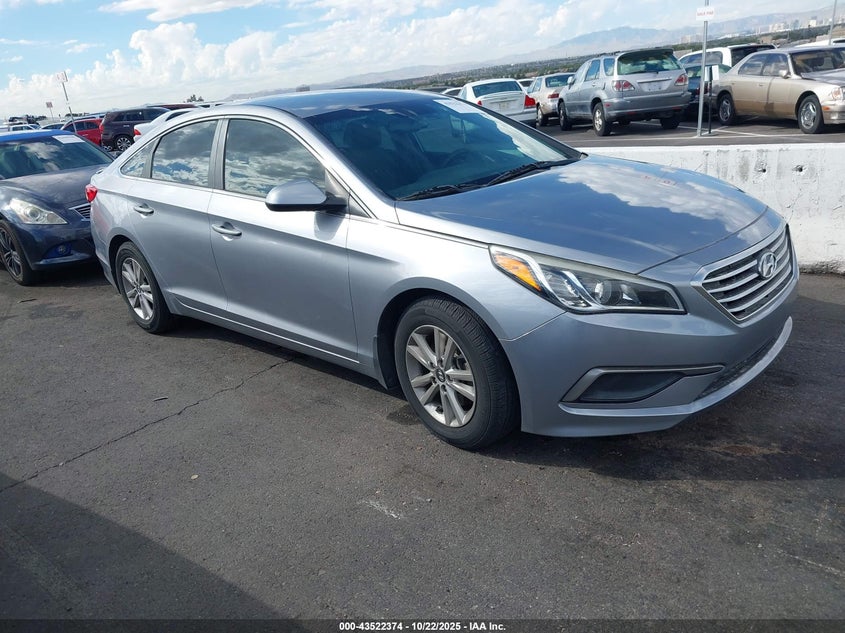 2016 HYUNDAI SONATA SE - 5NPE24AF7GH328247