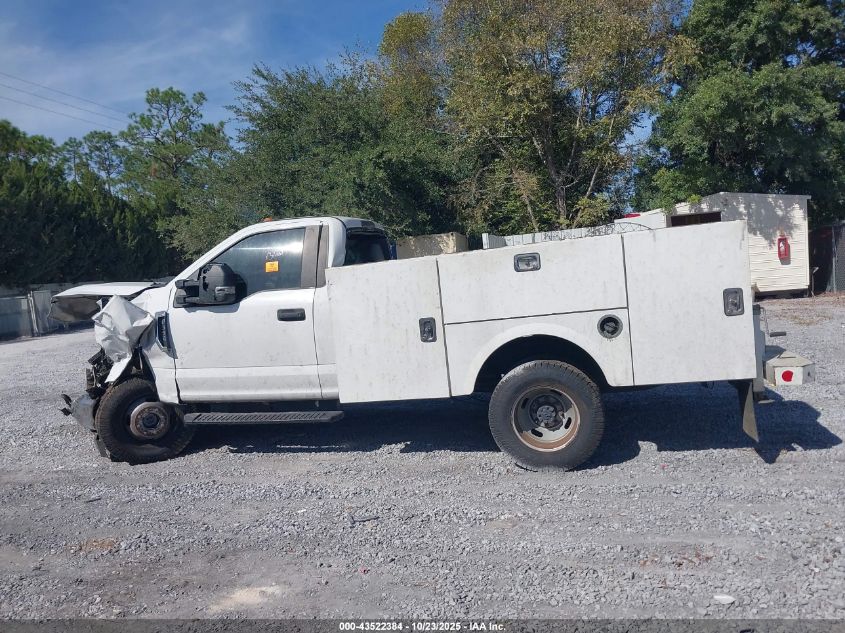 2019 Ford F-350 Chassis Xl VIN: 1FDRF3H64KEF23555 Lot: 43522384