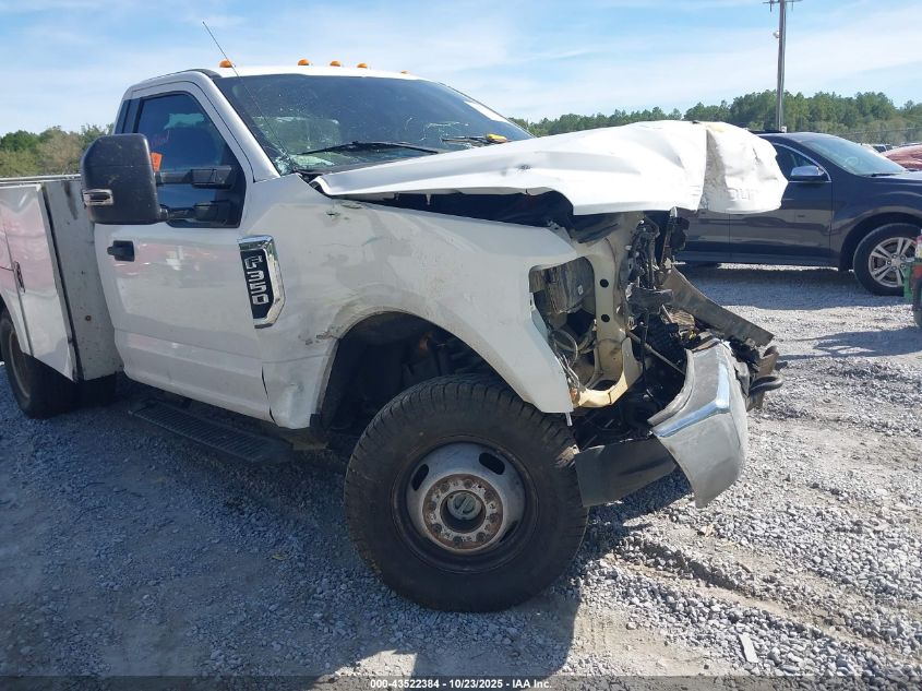 2019 Ford F-350 Chassis Xl VIN: 1FDRF3H64KEF23555 Lot: 43522384