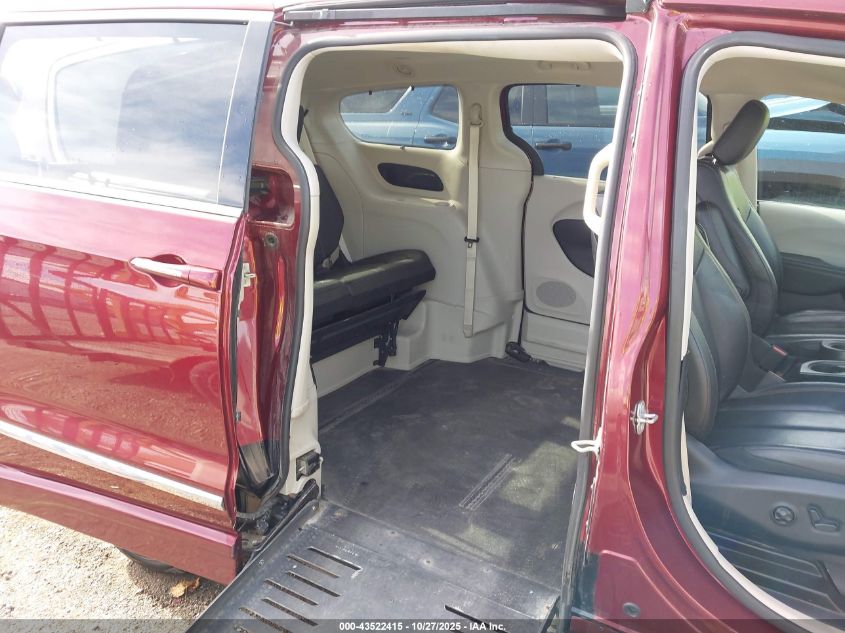 2020 Chrysler Pacifica Touring L Plus VIN: 2C4RC1EG2LR104719 Lot: 43522415