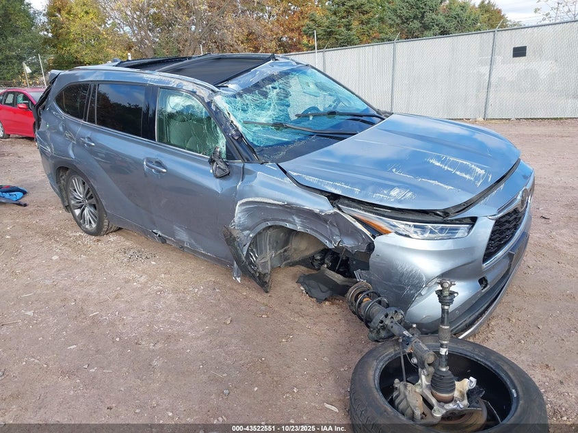 2020 TOYOTA HIGHLANDER PLATINUM - 5TDFZRBH8LS008761