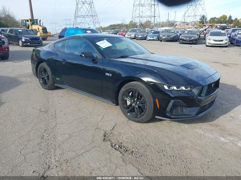 FORD MUSTANG GT FASTBACK