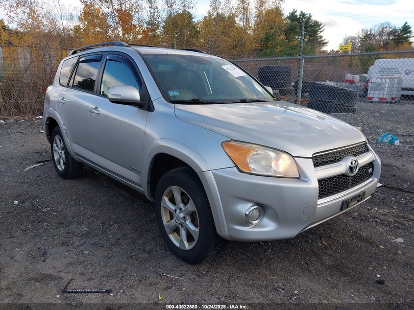 TOYOTA RAV4 LIMITED V6