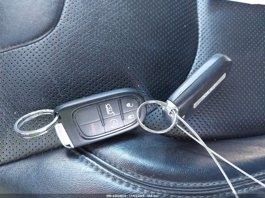 2019 Jeep Cherokee Limited 4X4 VIN: 1C4PJMDX9KD217472 Lot: 43522610