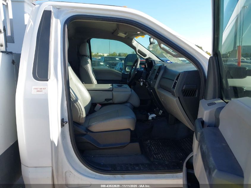 2017 Ford F-450 Chassis Xl VIN: 1FDUF4GY3HEB23255 Lot: 43522629