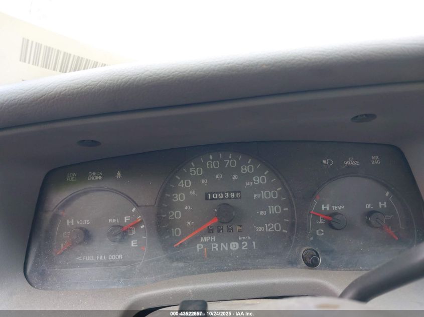 2000 Mercury Grand Marquis Ls VIN: 2MEFM75W3YX671193 Lot: 43522657