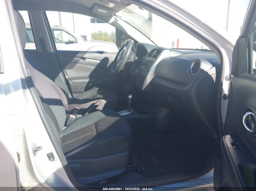 2016 NISSAN VERSA 1.6 SV - 3N1CN7AP7GL843955