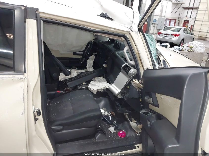 JTEBU11F48K013724 2008 TOYOTA FJ CRUISER photo no. 5