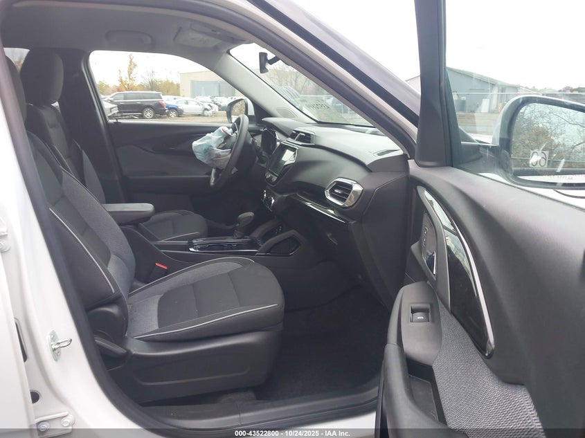 2023 CHEVROLET TRAILBLAZER AWD LT KL79MRSL8PB194828