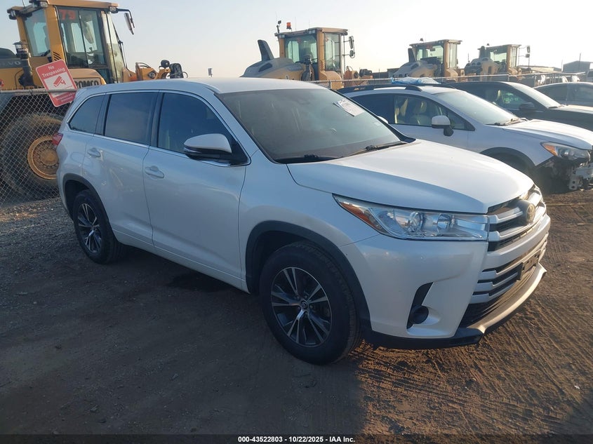 TOYOTA HIGHLANDER LE