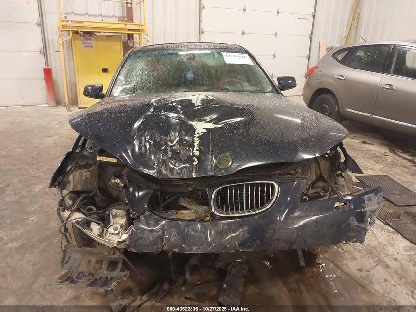 2007 BMW 525Xi VIN: WBANF33537CS40159 Lot: 43522836