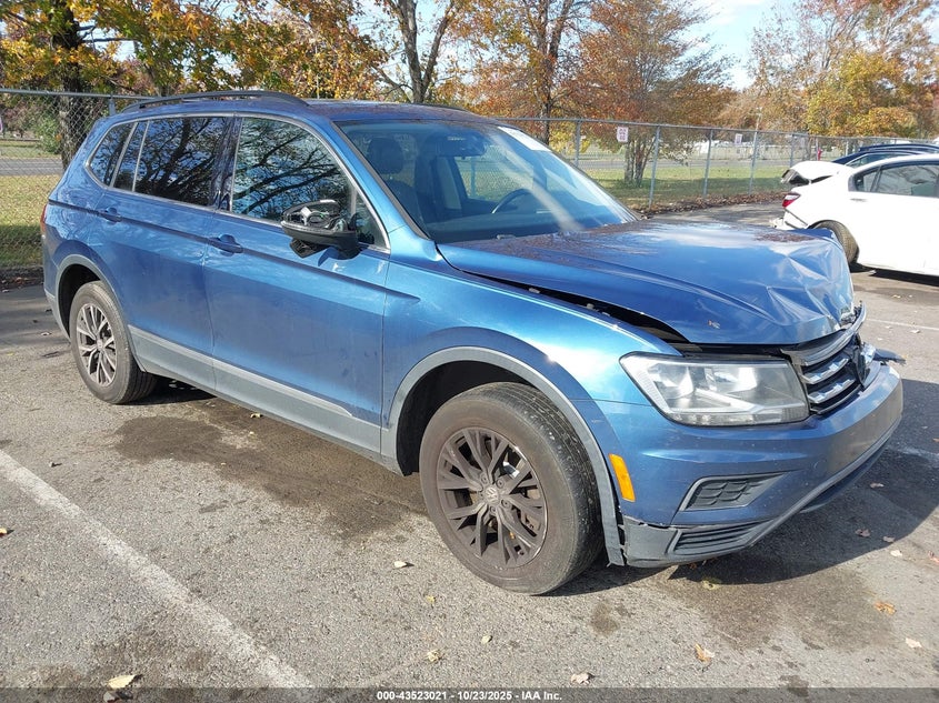 VOLKSWAGEN TIGUAN 2.0T SE/2.0T SEL
