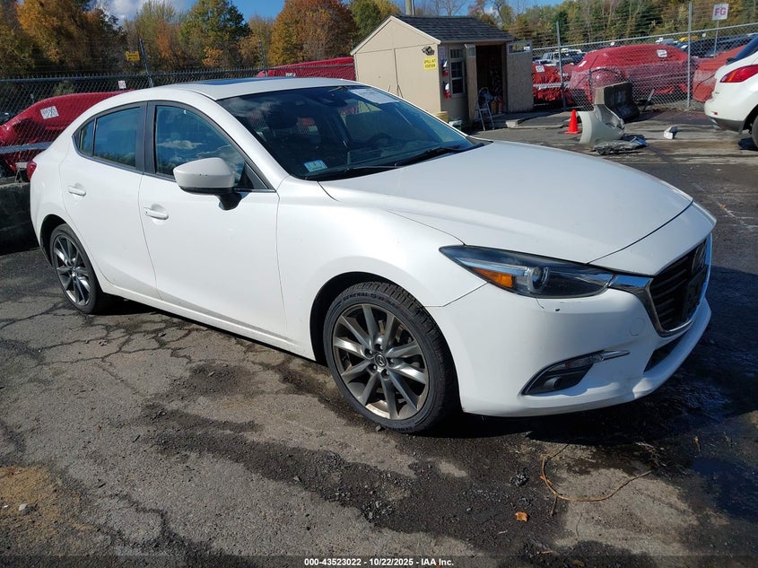2018 MAZDA MAZDA3 GRAND TOURING - 3MZBN1W30JM201426